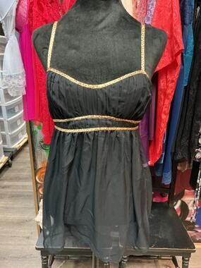 VICTORIA'S SECRET BLACK AND CHEETAH PRINT CHEMISE